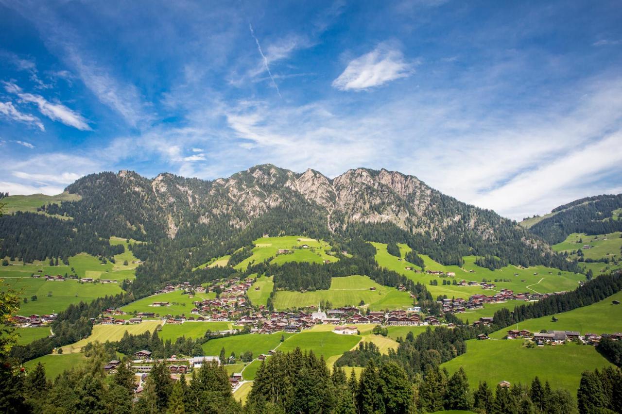Das Gaestehaus Schneider Am Dorfplatz Альпбах Екстер'єр фото